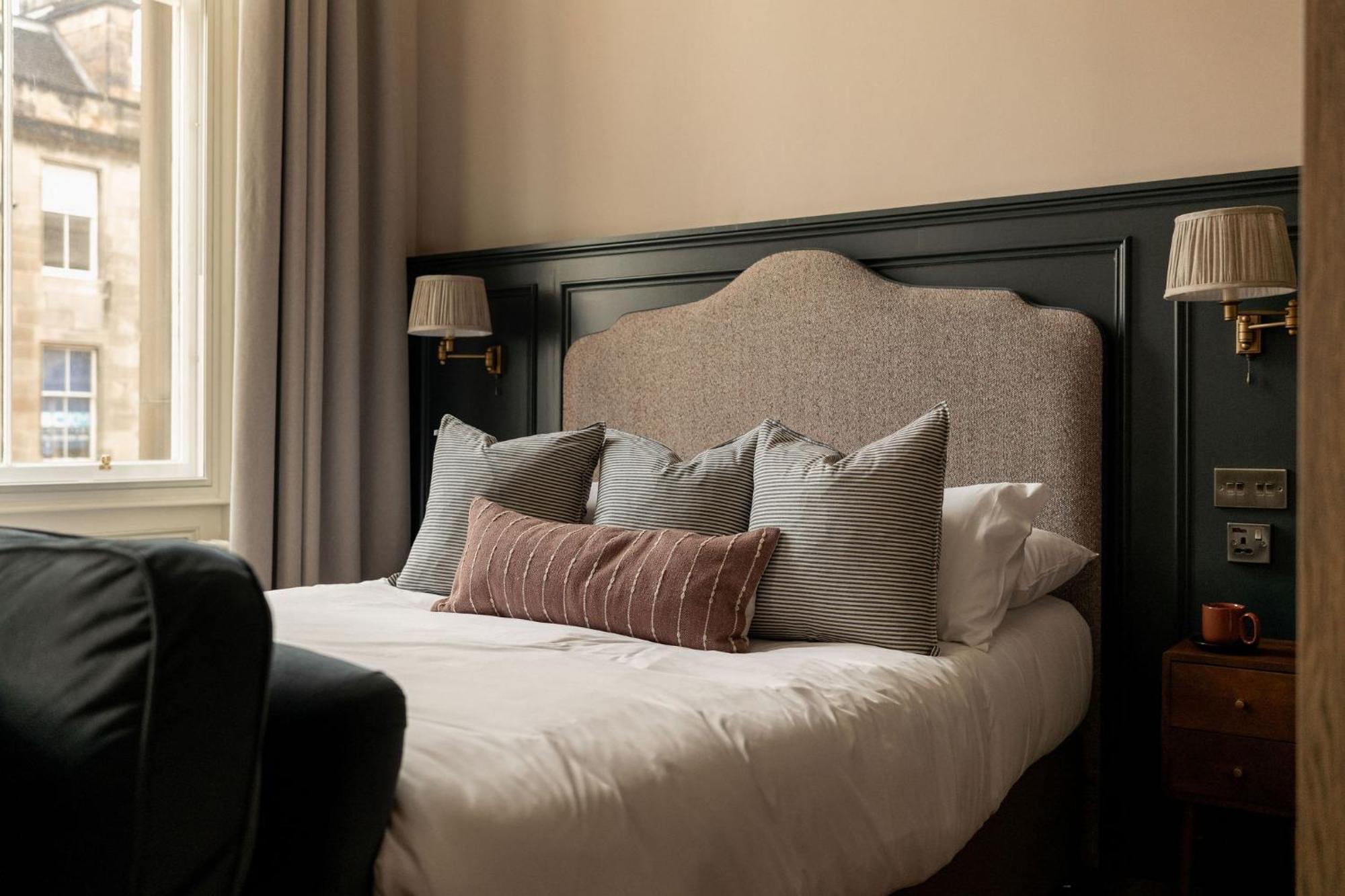Hotel Moment George IV Bridge à Édimbourg Chambre photo