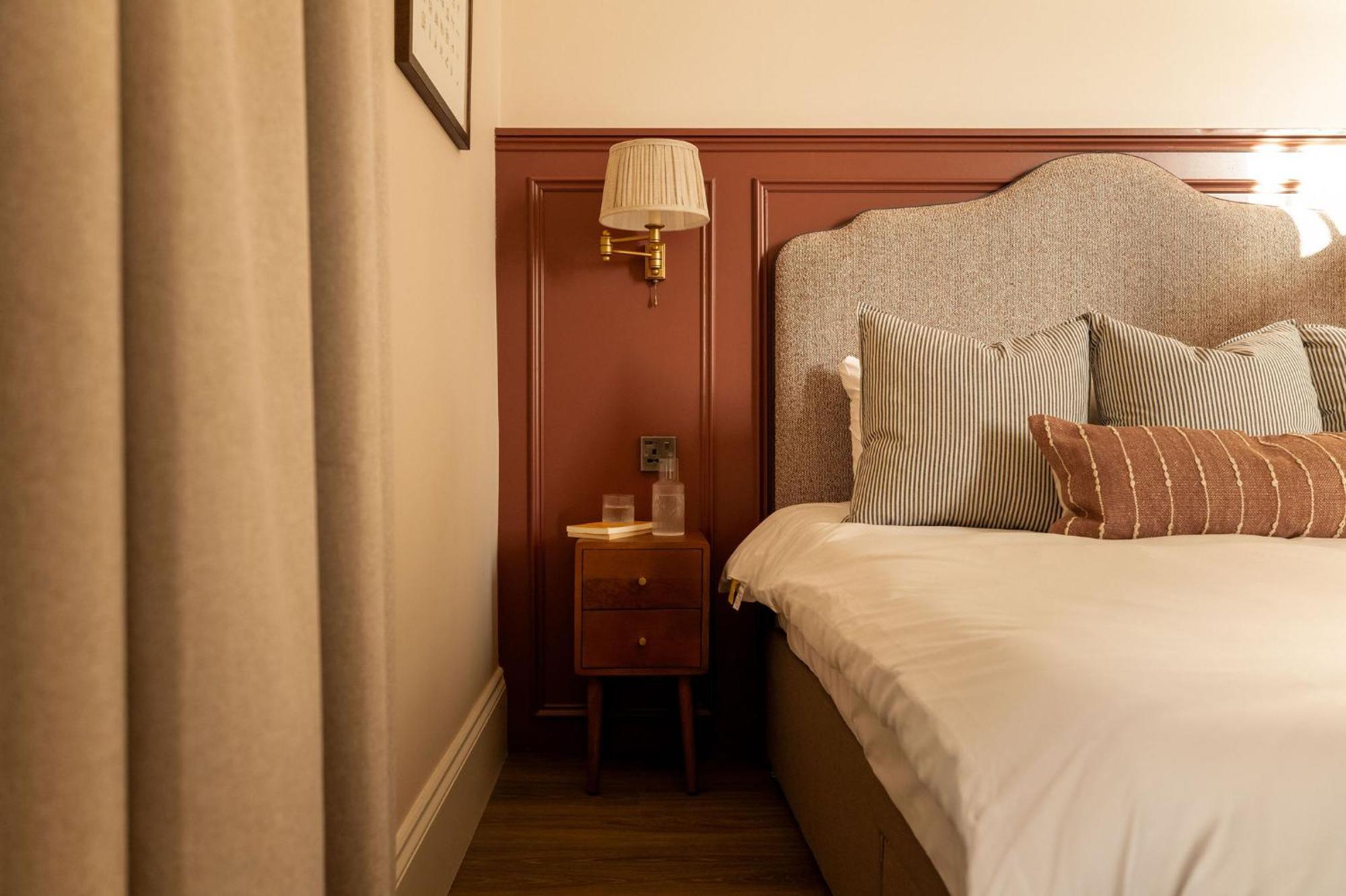 Hotel Moment George IV Bridge à Édimbourg Chambre photo