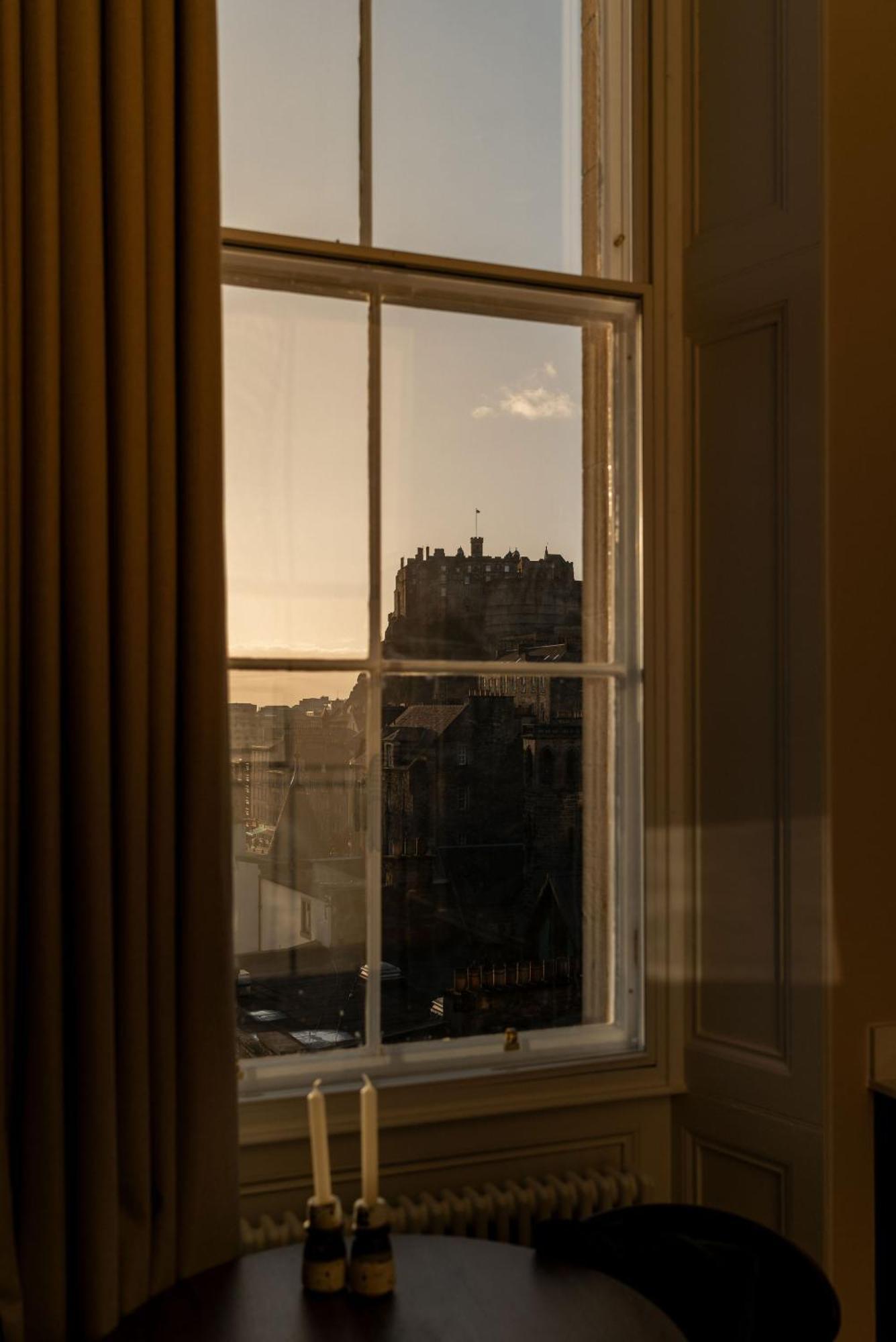 Hotel Moment George IV Bridge à Édimbourg Extérieur photo